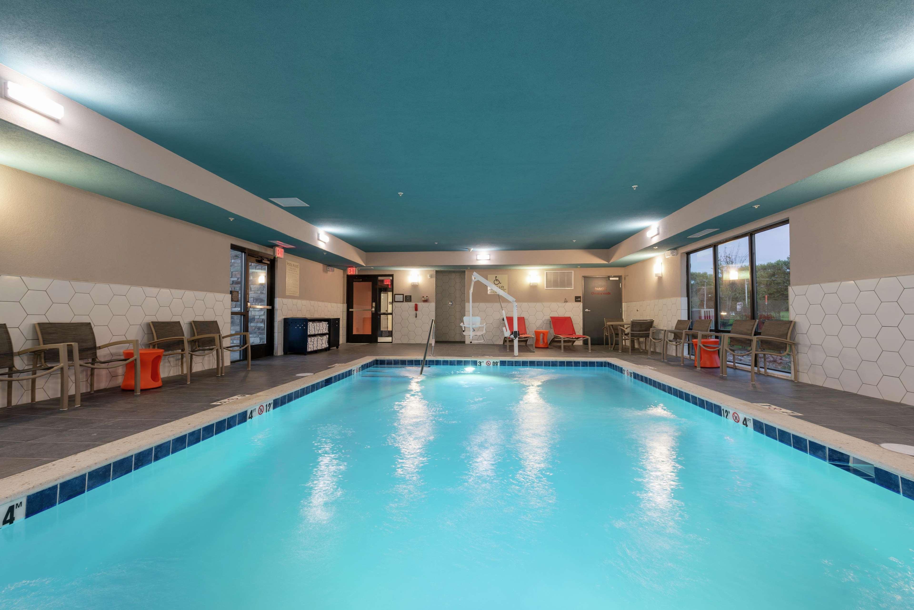 Hampton Inn & Suites Xenia Dayton Exteriör bild