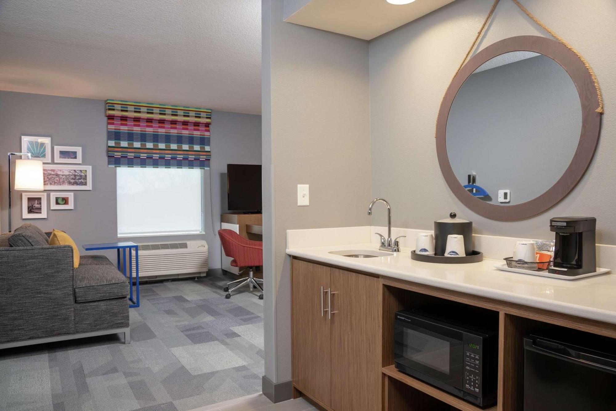 Hampton Inn & Suites Xenia Dayton Exteriör bild
