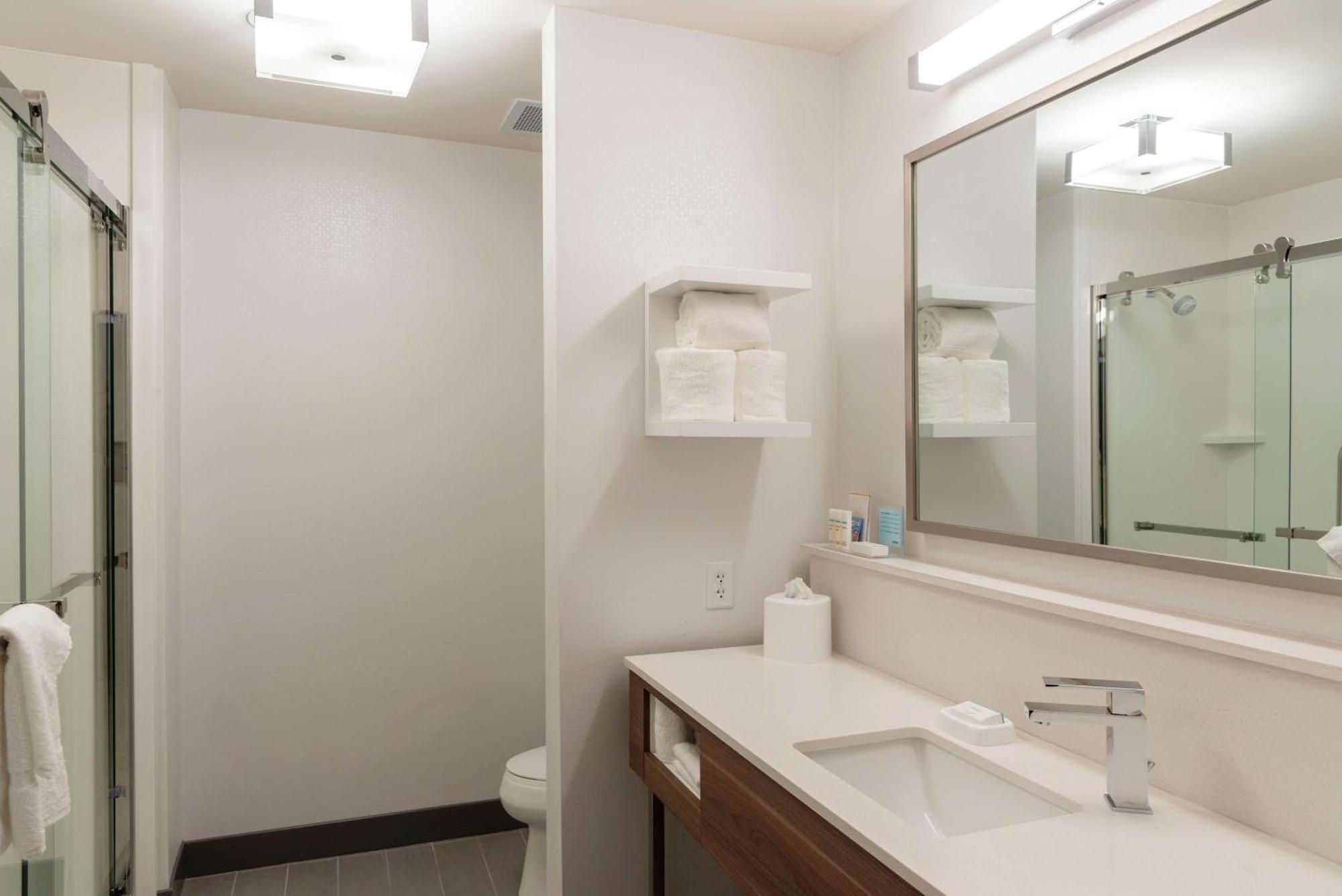 Hampton Inn & Suites Xenia Dayton Exteriör bild