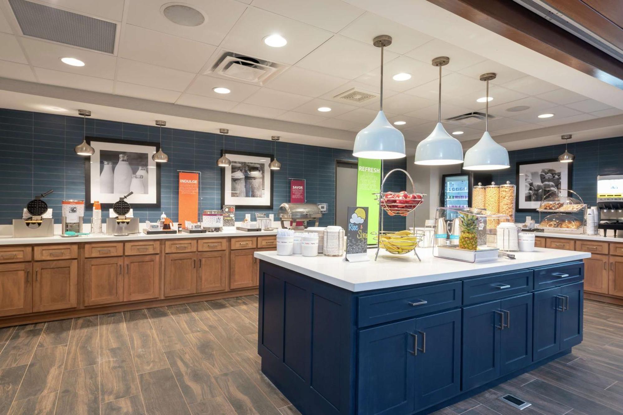 Hampton Inn & Suites Xenia Dayton Exteriör bild